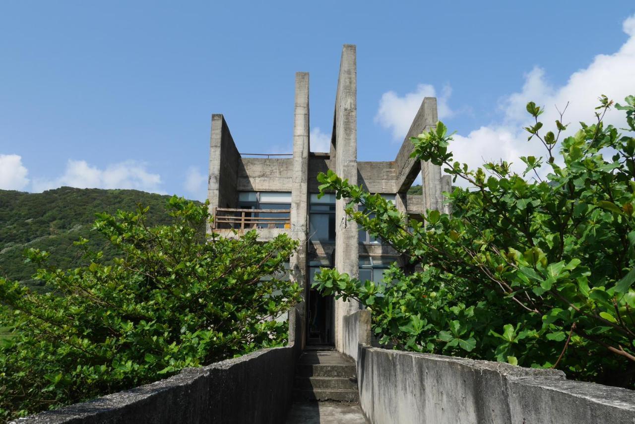 อดาจิโอ เรนเดียร์ หัวเหลียน 118 Apartment เมืองฮวาเหลียน ภายนอก รูปภาพ